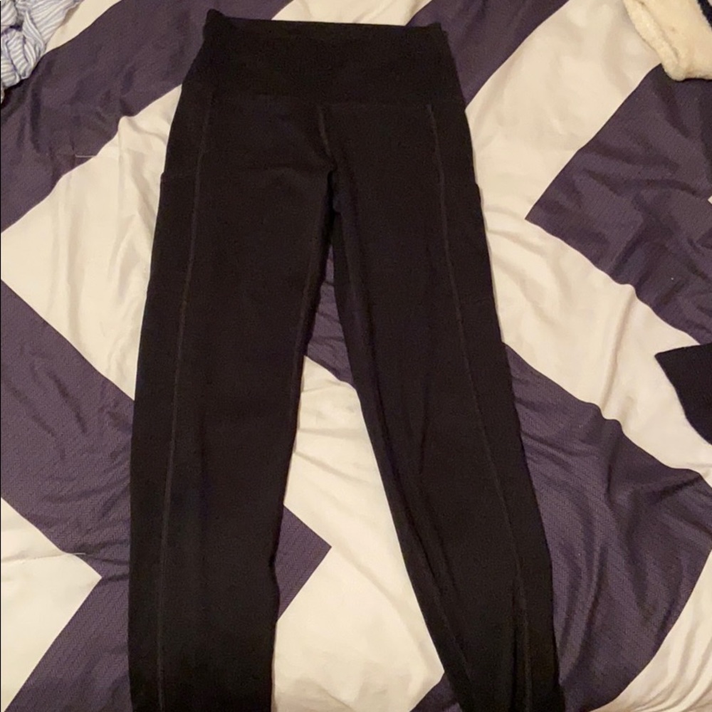 Aerie leggings with pockets!